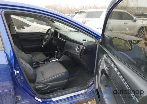 2018 Toyota Corolla Se z USA, uszkodzony, nr VIN 2T1BURHE2JC033946